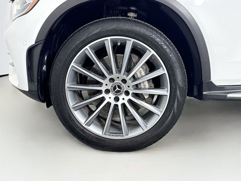 Certified 2022 Mercedes-Benz GLC 300 image 30