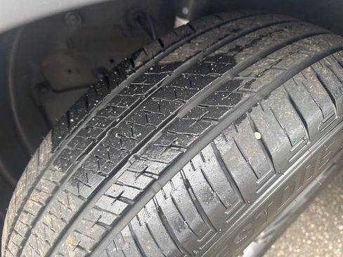 Used 2022 Honda CR-V EX image 12