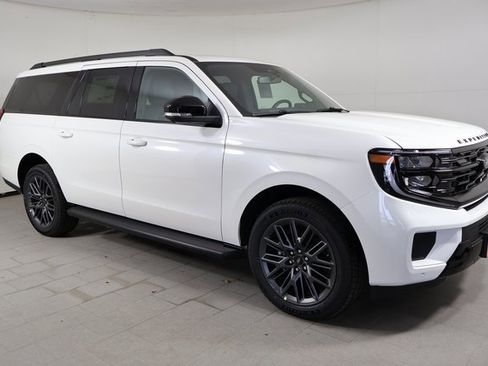 New 2026 Ford Expedition Max Platinum w/ Stealth Appearance Package image 3