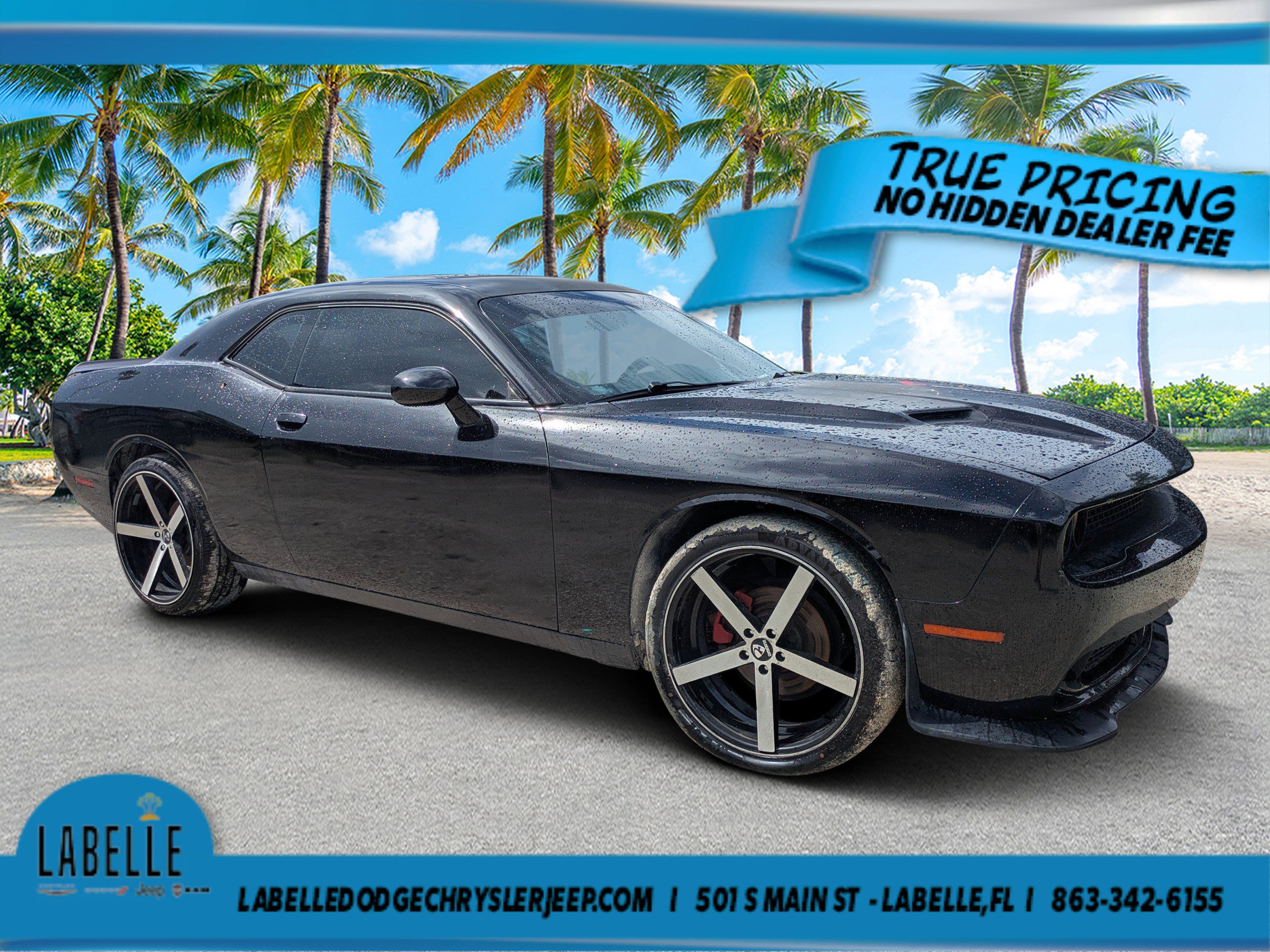 Used 2018 Dodge Challenger SXT RWD image 30