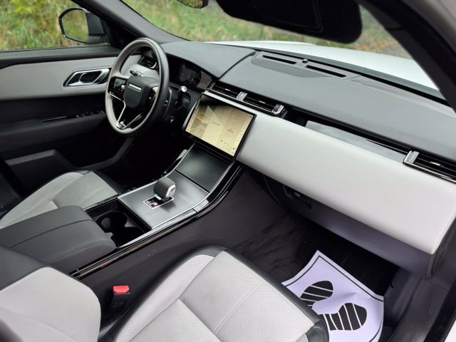 Used 2024 Land Rover Range Rover Velar Dynamic SE AWD/4WD image 19