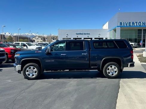 Used 2020 Chevrolet Silverado 3500 LTZ w/ LTZ Premium Package AWD/4WD image 20