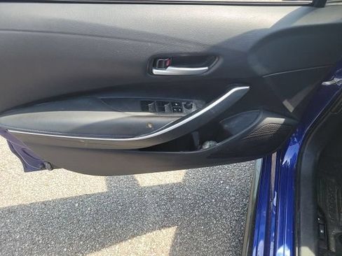 Used 2021 Toyota Corolla SE w/ Carpet Mat Package (TMS) FWD image 9