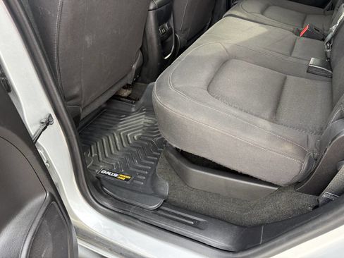 Used 2016 GMC Canyon SLE w/ SLE Convenience Package image 17