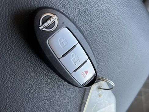 New 2026 Nissan Frontier SV image 23