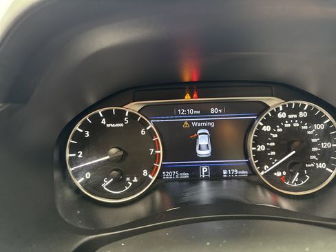 Used 2023 Nissan Altima 2.5 SV image 10