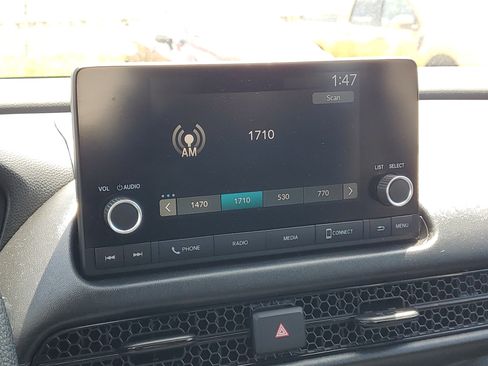 Certified 2023 Honda HR-V LX image 28