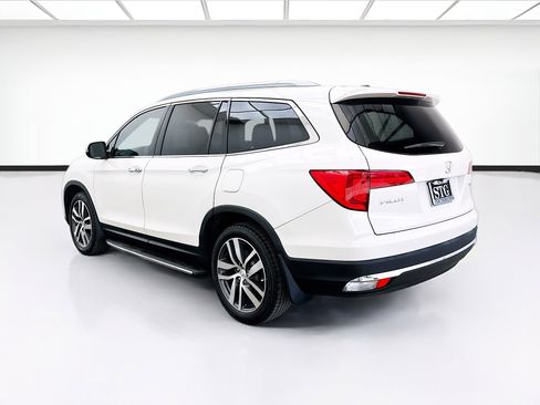 Used 2017 Honda Pilot Touring image 6