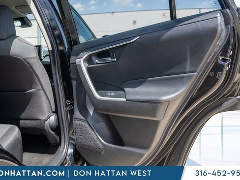 Used 2024 Toyota RAV4 XLE FWD image 23