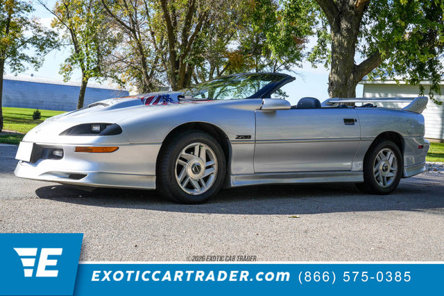 Used 1995 Chevrolet Camaro Z28 RWD image 1