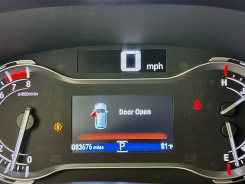 Used 2017 Honda Pilot EX image 14