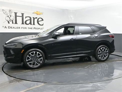 Used 2025 Chevrolet Blazer RS image 32