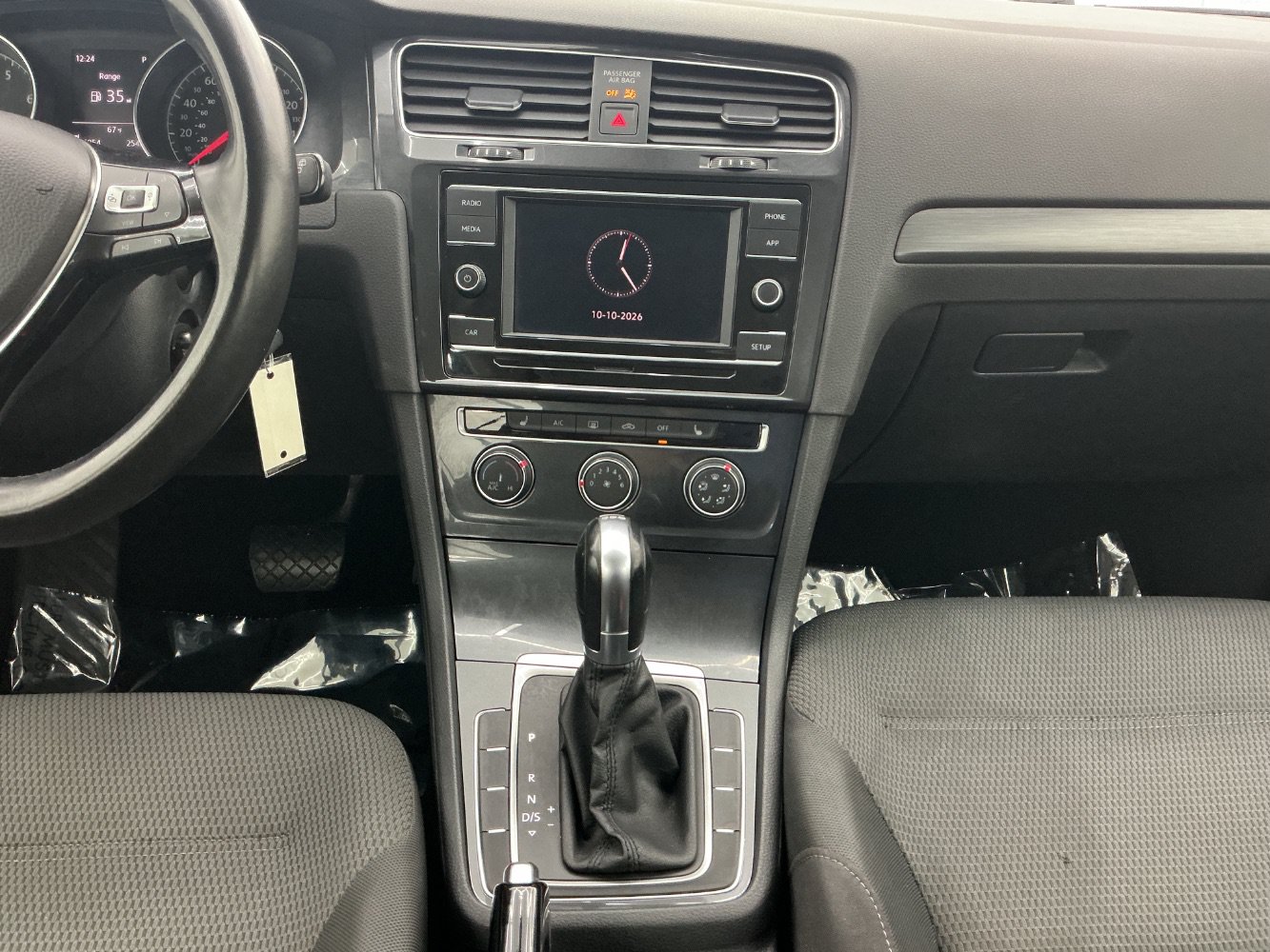 Used 2019 Volkswagen Golf S AWD/4WD image 29