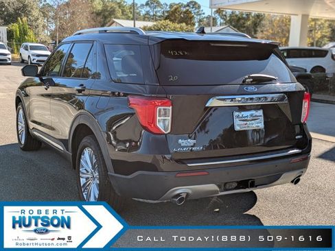 Used 2020 Ford Explorer Limited w/ Class III Trailer Tow Package image 8
