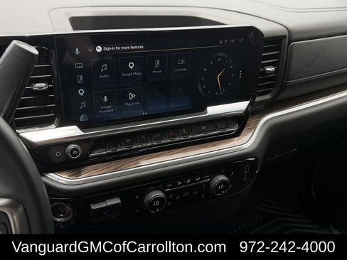 Used 2025 Chevrolet Silverado 1500 LT AWD/4WD image 19