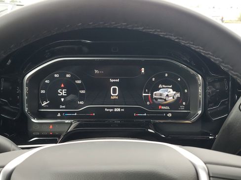 New 2025 GMC Sierra 1500 Elevation image 25