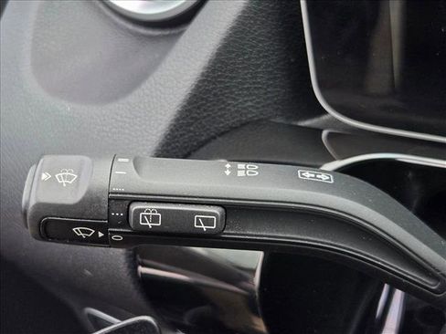 Used 2021 Mercedes-Benz GLA 250 4MATIC image 14