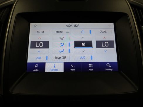 Used 2020 Ford Edge SEL FWD image 28