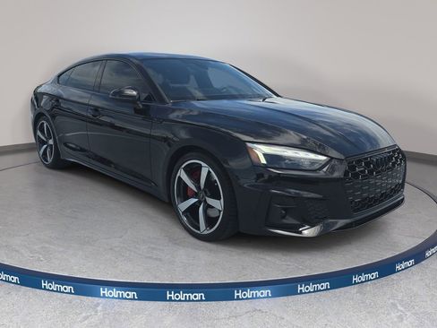 Used 2023 Audi A5 2.0T Premium Plus w/ Premium Plus AWD/4WD image 5