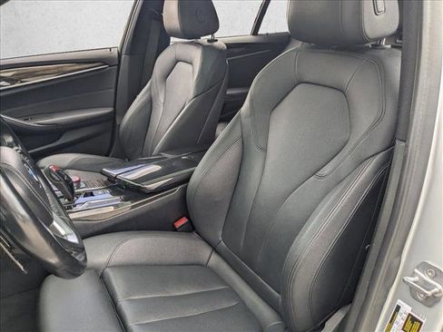Used 2018 BMW 530i w/ Premium Package RWD image 17