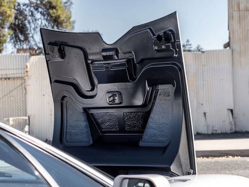 Used 2005 Ford GT image 44