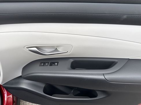 New 2026 Hyundai Tucson SEL image 17