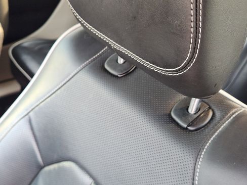 Used 2022 Chrysler Pacifica Limited image 17