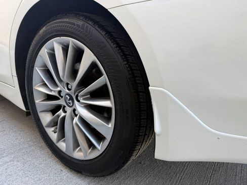 Used 2018 INFINITI Q50 Luxe w/ Cargo Package (L95) RWD image 8