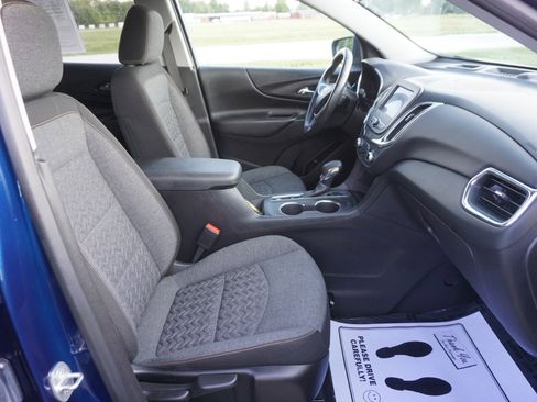 Used 2022 Chevrolet Equinox LT image 23