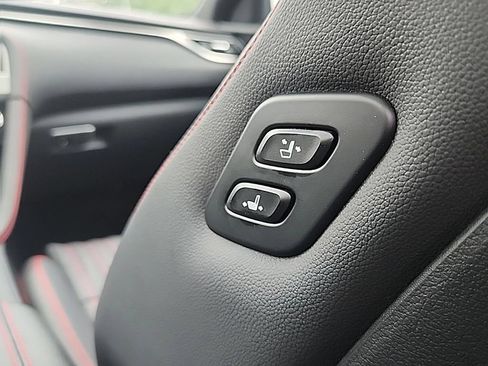 Used 2024 Genesis G70 2.5T w/ Sport Prestige Package AWD/4WD image 27