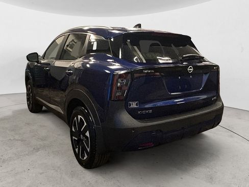 New 2026 Nissan Kicks SV w/ SV Premium Package AWD/4WD image 3