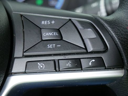 Used 2025 Nissan Leaf S FWD image 26