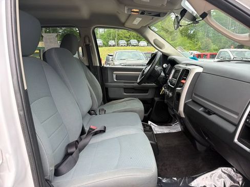 Used 2017 RAM 2500 SLT AWD/4WD image 25