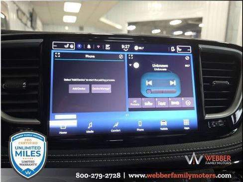 New 2026 Chrysler Pacifica Select image 25