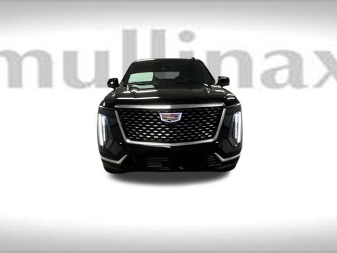 New 2025 Cadillac Escalade Luxury image 60