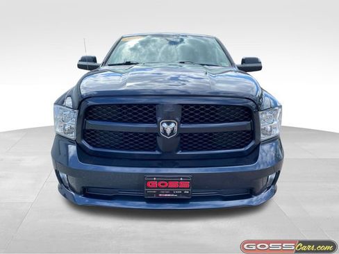 Used 2018 RAM 1500 Express AWD/4WD image 2