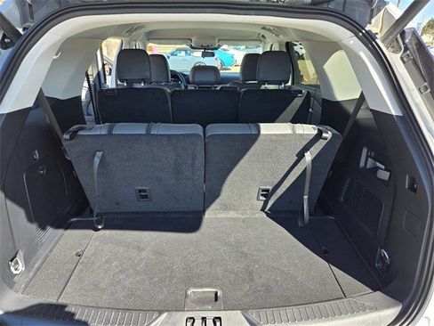 Certified 2025 Ford Explorer Active w/ Active Comfort Package image 10