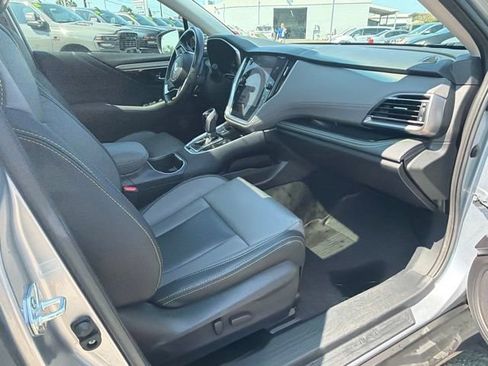 Used 2022 Subaru Outback Onyx Edition XT AWD/4WD image 9