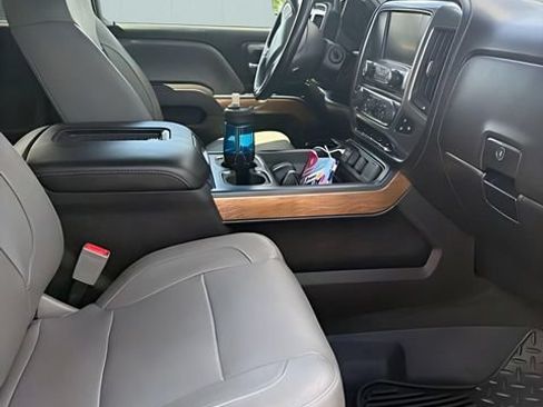Used 2017 Chevrolet Silverado 1500 LTZ w/ LTZ Plus Package AWD/4WD image 14