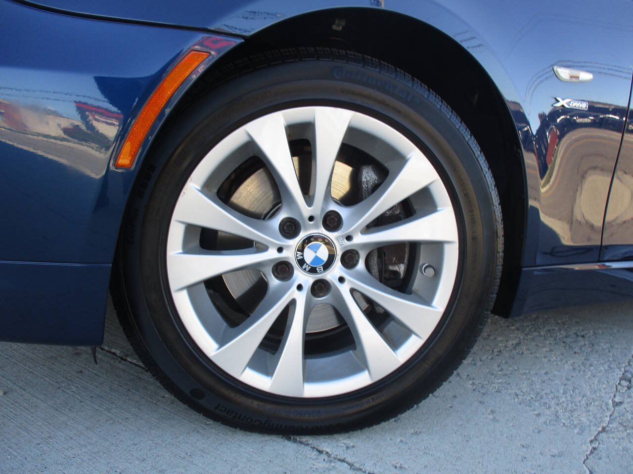 Used 2010 BMW 535i xDrive Sedan AWD/4WD image 97