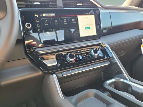 New 2026 GMC Sierra 3500 Denali image 24