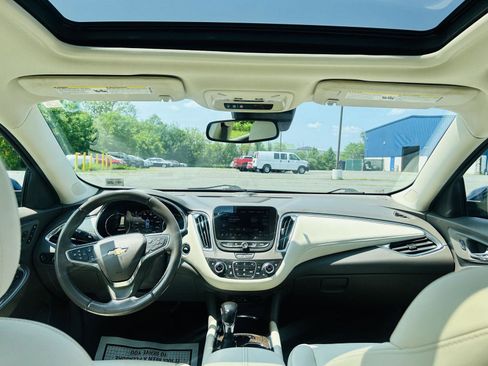 Used 2021 Chevrolet Malibu Premier image 34