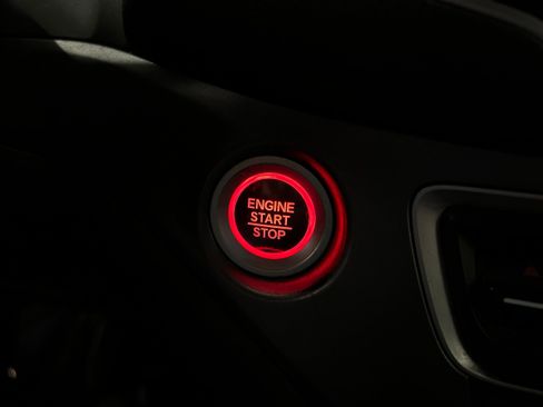 Used 2022 Honda Pilot Special Edition image 11