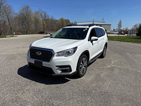 Used 2021 Subaru Ascent Limited w/ Technology Package AWD/4WD image 5