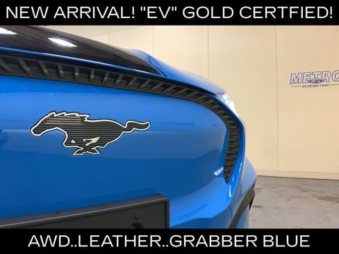 Used 2022 Ford Mustang Mach-E Select AWD/4WD image 44