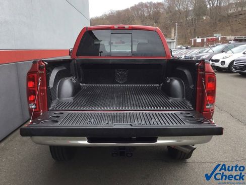 Used 2006 Dodge Ram 2500 Truck SLT image 12