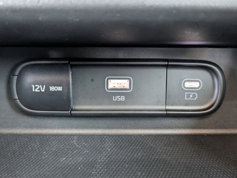 Certified 2025 Kia Seltos EX w/ EX Sunroof Package image 27