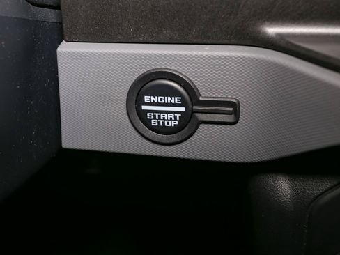Used 2023 Ford Bronco Black Diamond AWD/4WD image 32