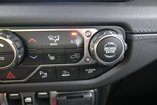 New 2027 Jeep Wrangler Unlimited Sahara AWD/4WD image 26