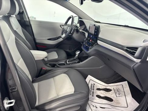 Used 2020 Hyundai Ioniq Limited FWD image 24